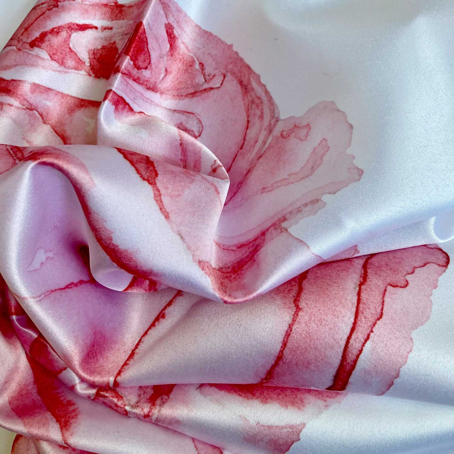Sarong Watercolour Rose